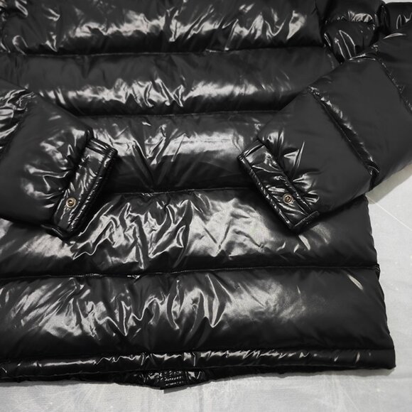 Black Moncler Down Jacket - Picture 2 of 11